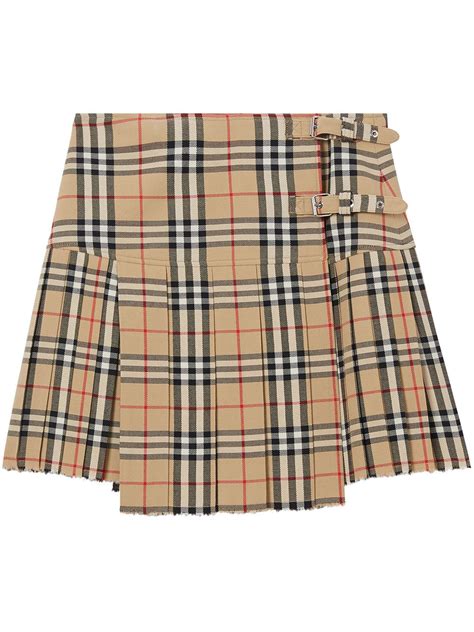 vintage Burberry kilt